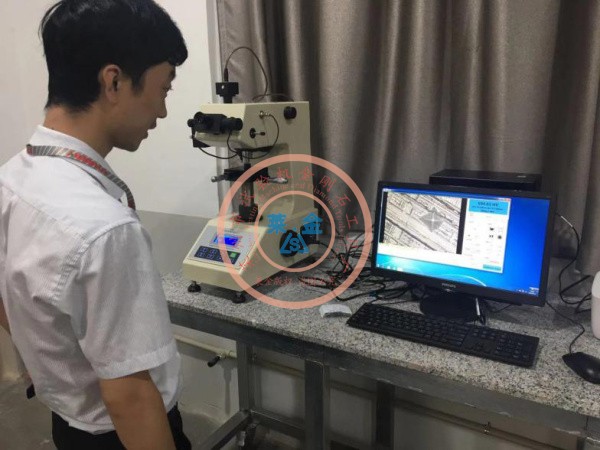 伊人情人成综合视频品牌显微硬度计，性能优异再次被现场考察的客户指定为必选仪器